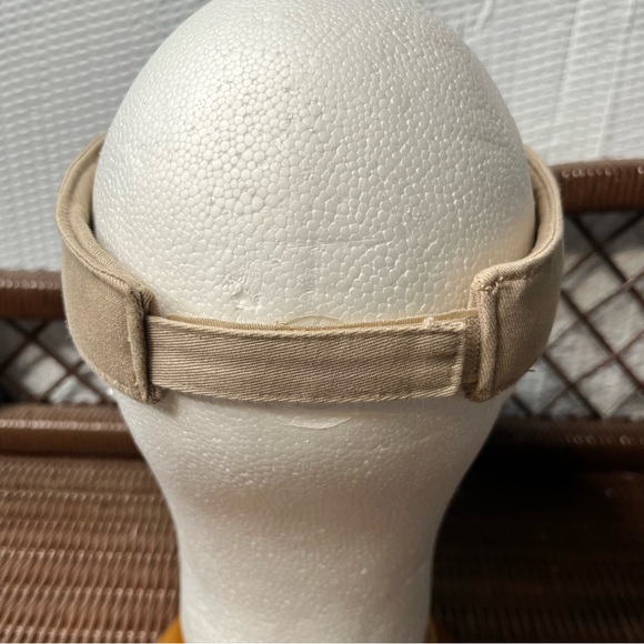 Smith & Wesson Biege Sun Visor Hat Adjuestable OS - Picture 4 of 8